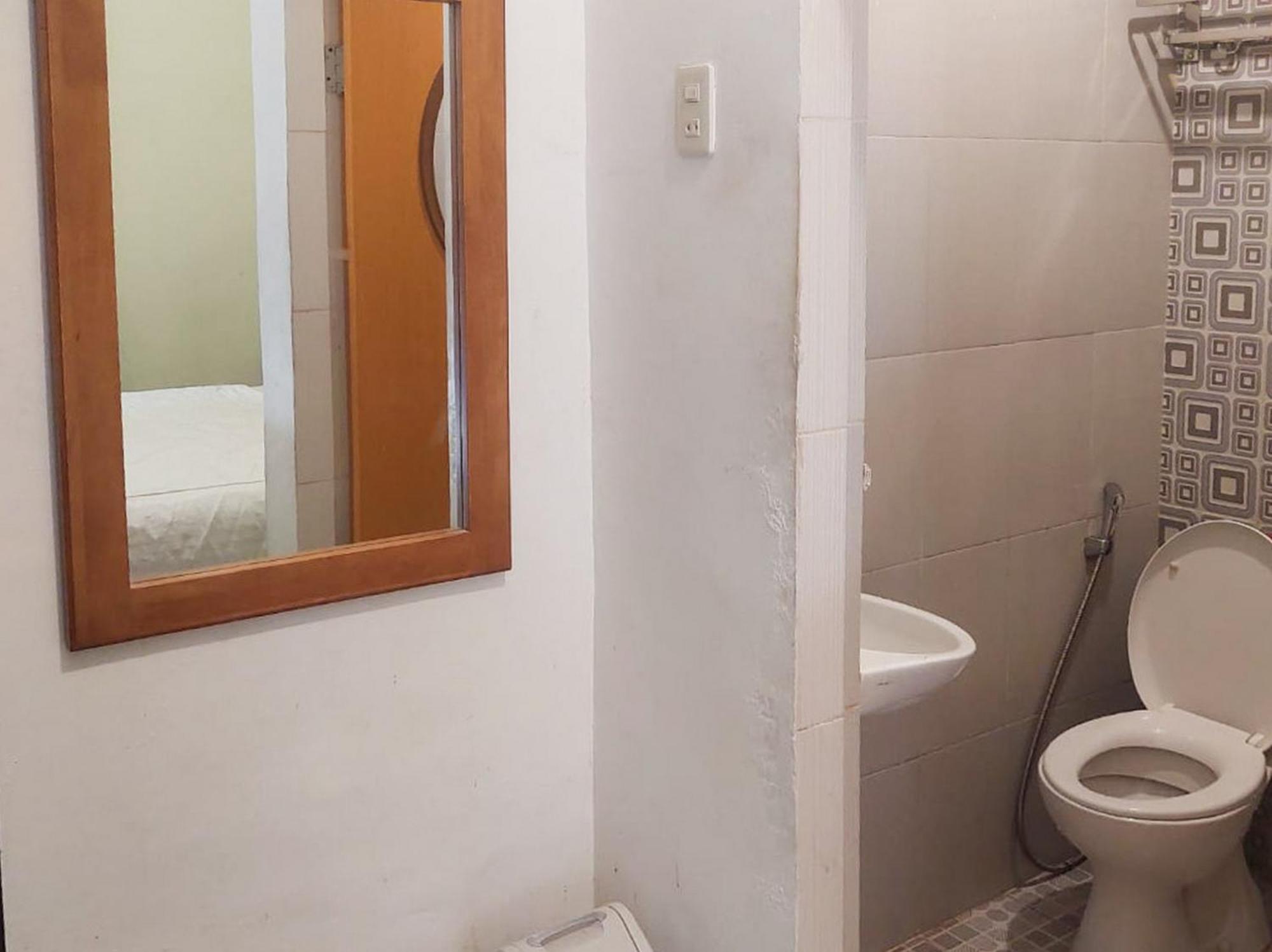 Reddoorz Near Pantai Pandan Sibolga 2 Hotel Halangan Kültér fotó
