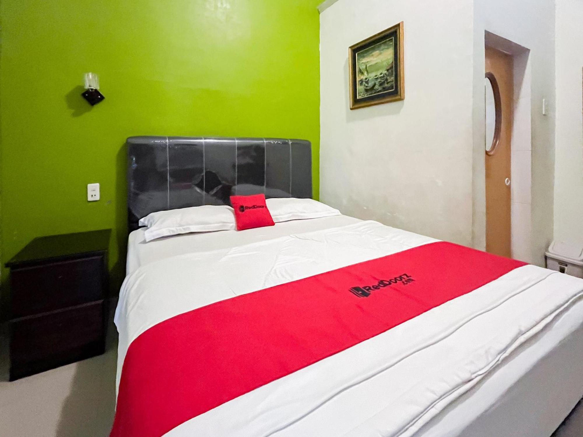 Reddoorz Near Pantai Pandan Sibolga 2 Hotel Halangan Kültér fotó